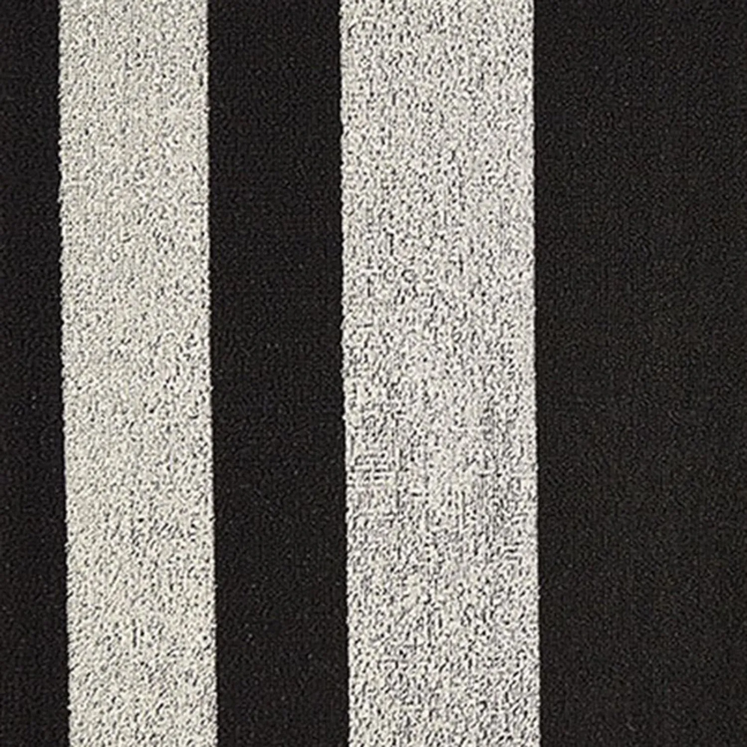 chilewich | large doormat 61x91cm (24x36") | bold stripe black   white