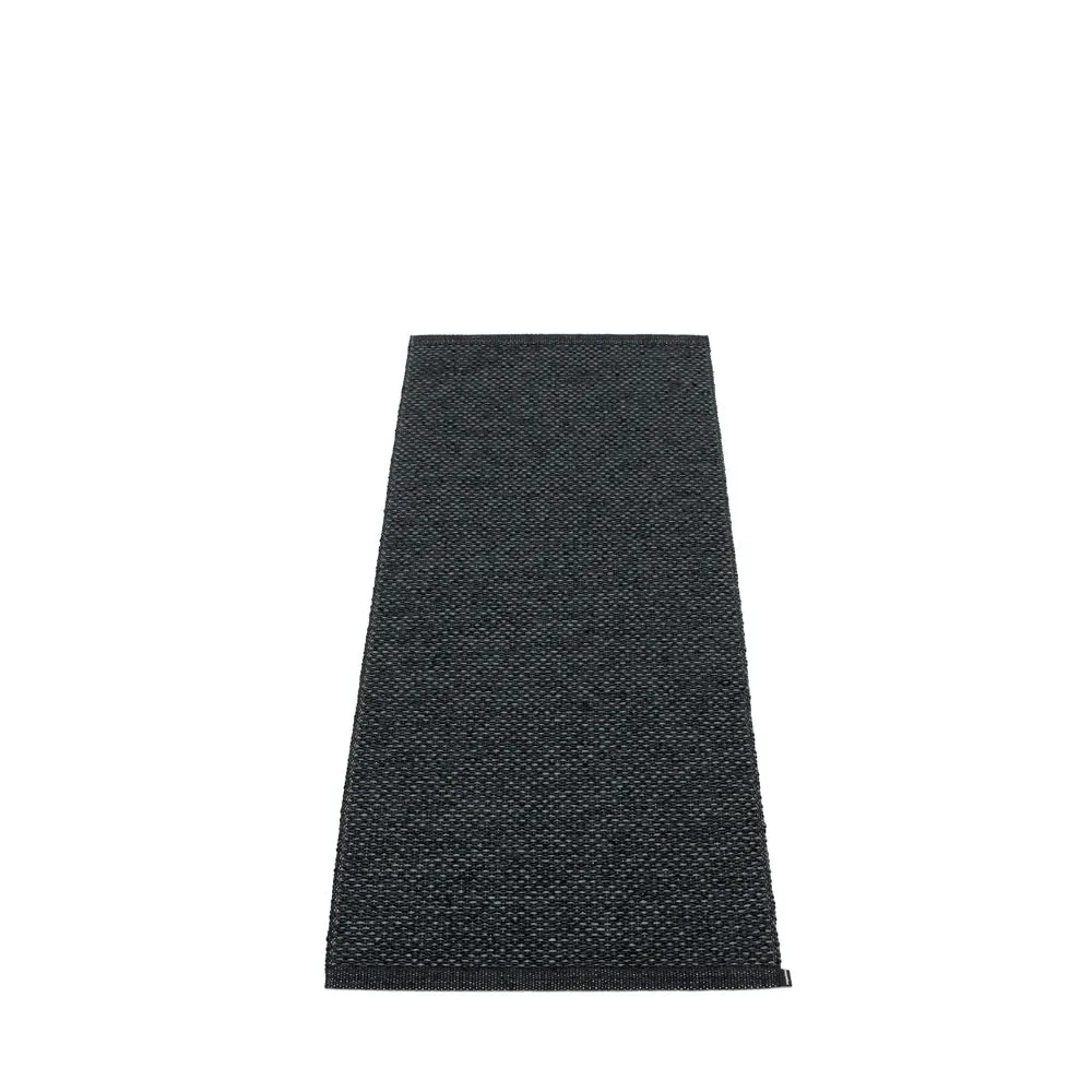 East Hampton Plastic Floor Mats Black/Metallic (Multiple Sizes)